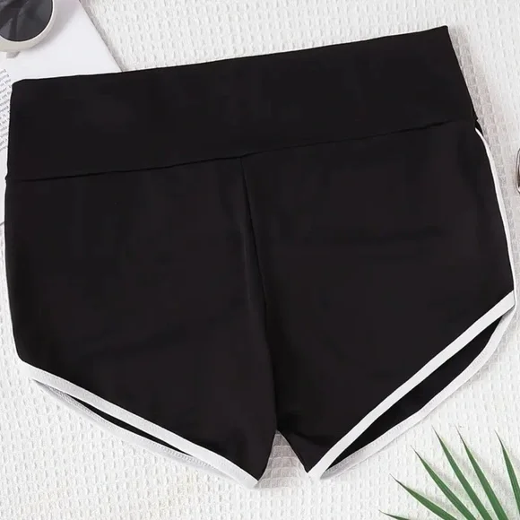 🆕Women'sHighWaistYogaShorts Black Size:Large didn’t comewithtags) ordered online - Picture 3 of 4